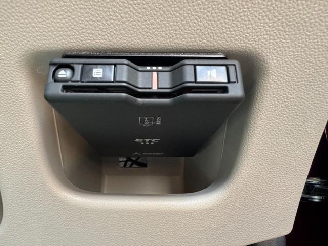 車両画像18