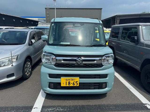 スペーシア　４ＷＤ　ＨＹＢＲＩＤ　Ｇ　４ＷＤ／ＣＶＴ　９イン