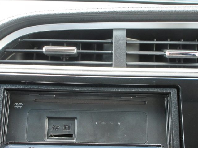 車両画像10