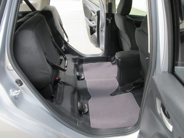 車両画像16