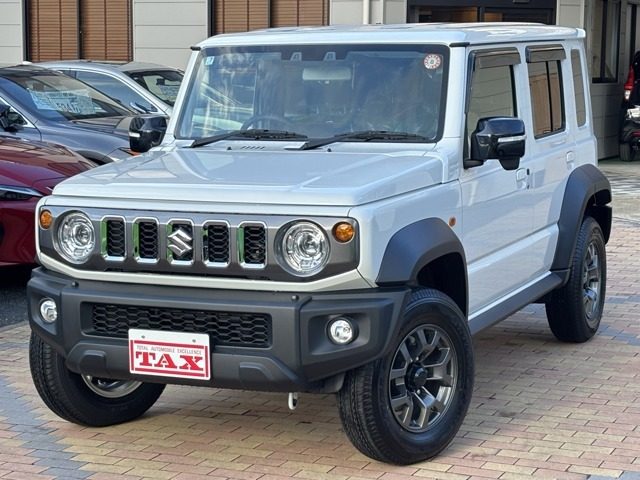 ジムニー　ノマド　１．５　ＦＣ　４ＷＤ　登録済未使用車　デ