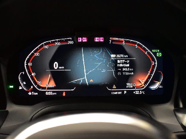 車両画像8