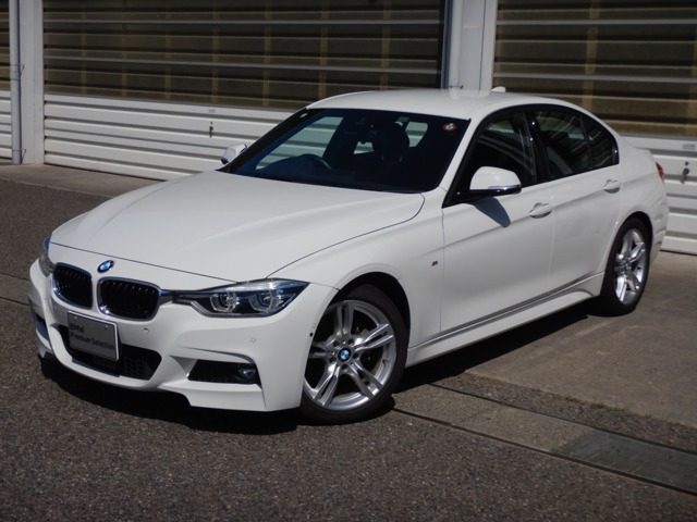 ３シリーズ　セダン　３２０ｄ　Ｍスポーツ
