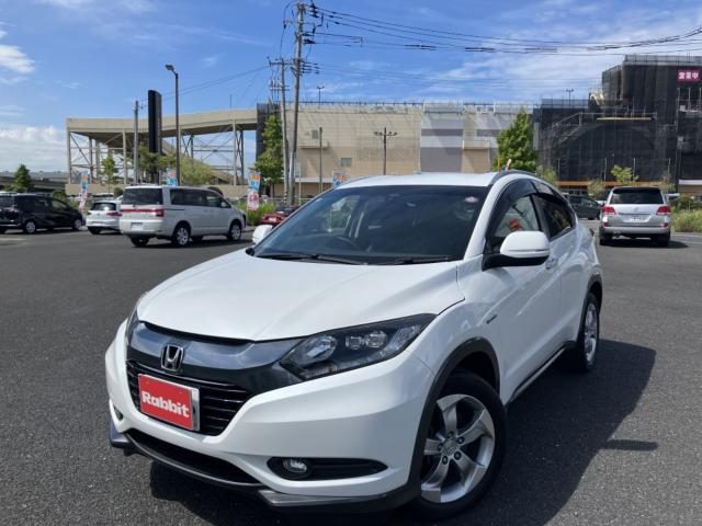 ヴェゼル　ハイブリッド　４ＷＤ　Ｘ　Ｌパッケージ