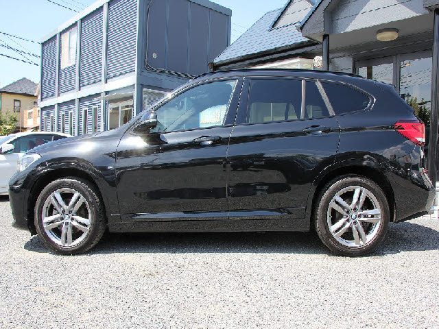 車両画像28