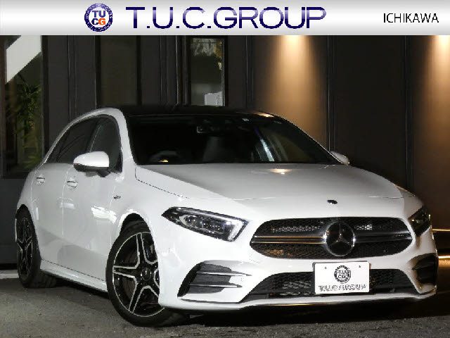 メルセデスＡＭＧ　Ａクラス　Ａ３５　４マチック