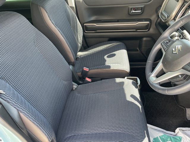車両画像13