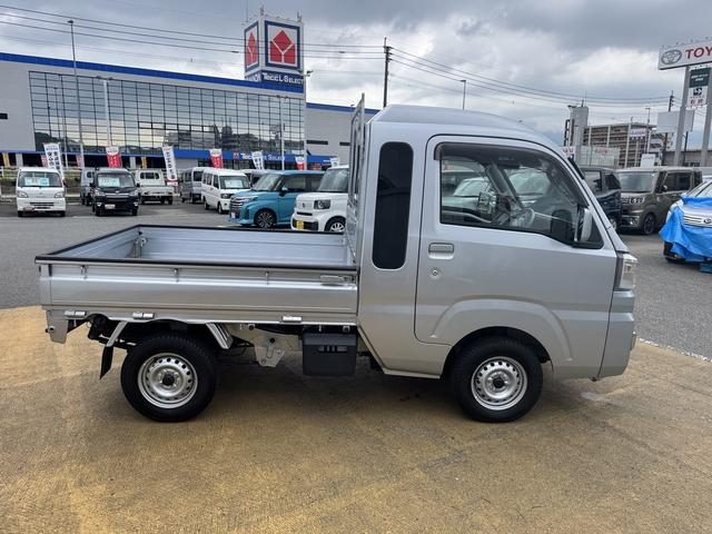 車両画像8