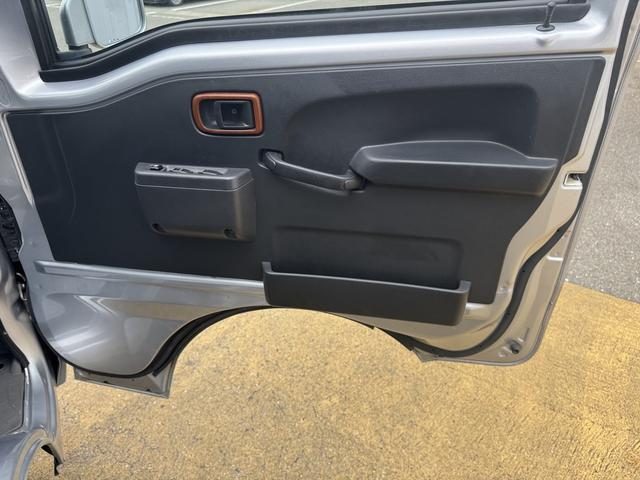 車両画像17