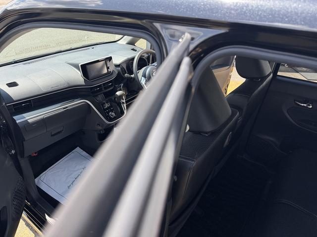 車両画像12