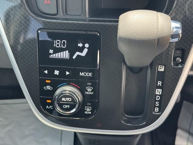 車両画像24