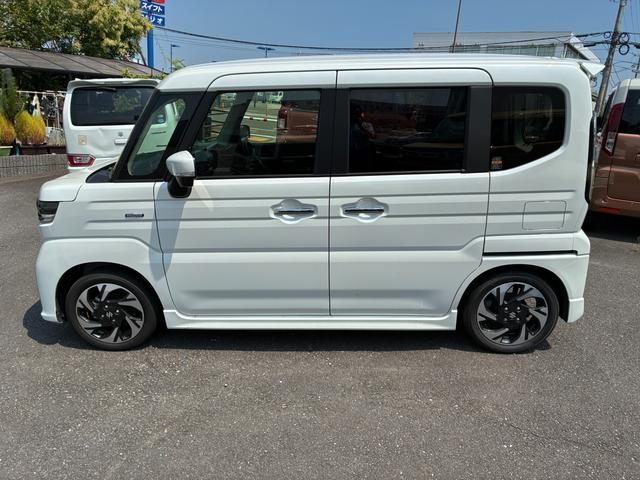 車両画像8