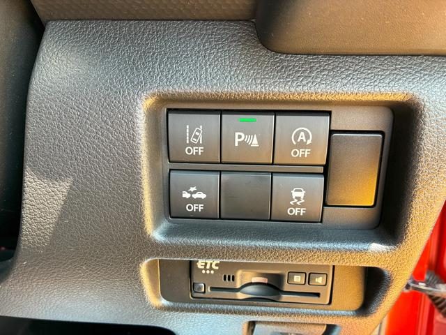 車両画像18