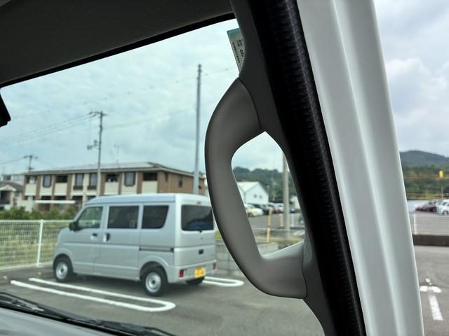 車両画像16