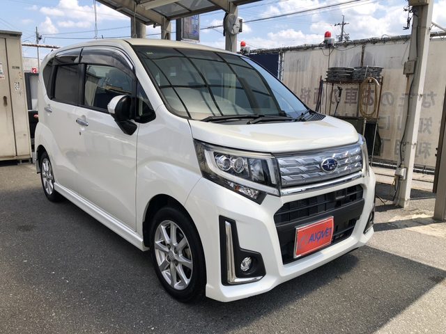 ステラ　カスタム　４ＷＤ　Ｒ　スマートアシスト