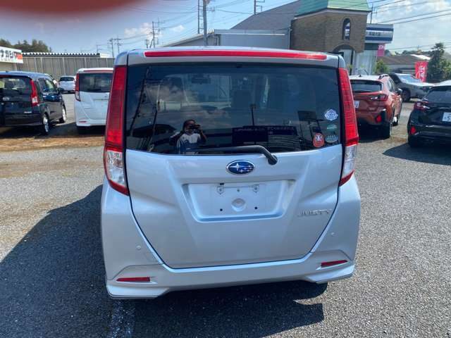 車両画像9