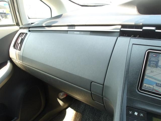 車両画像30
