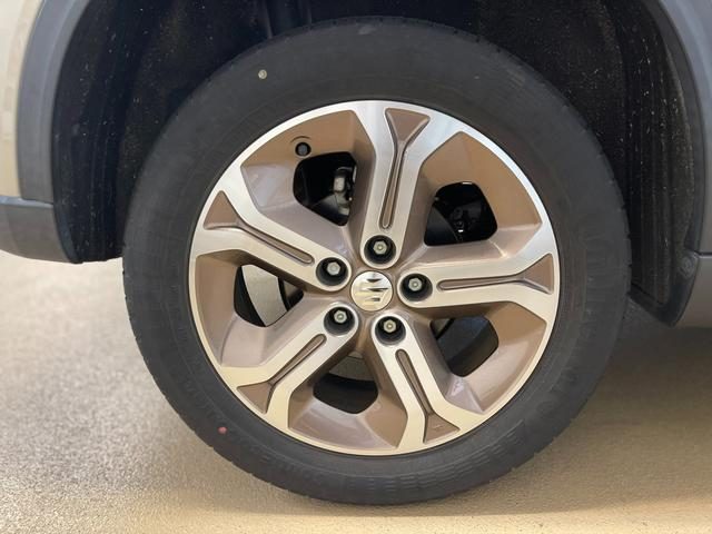 車両画像18