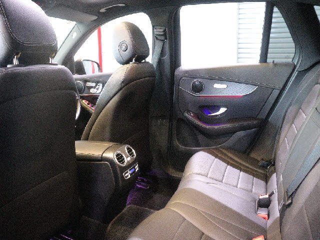 車両画像30