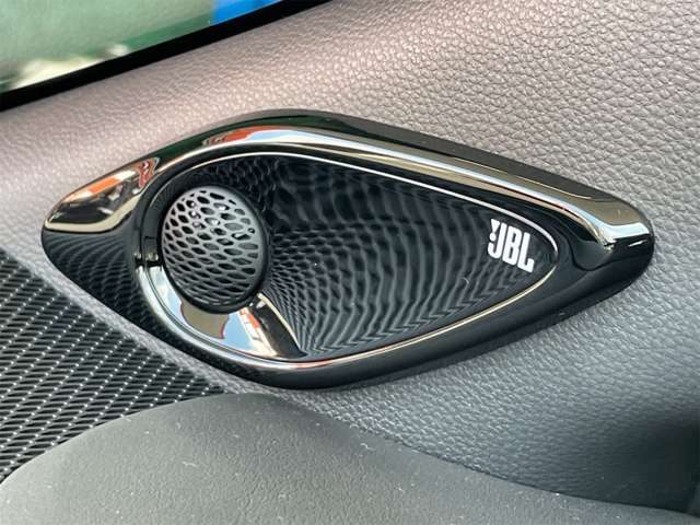 車両画像12
