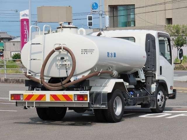 車両画像2