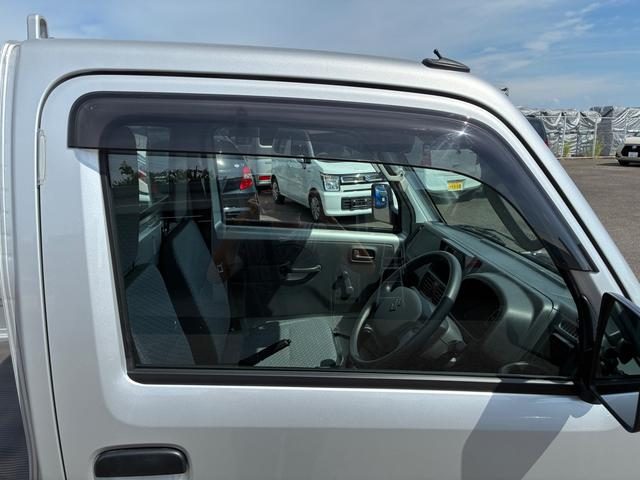 車両画像13