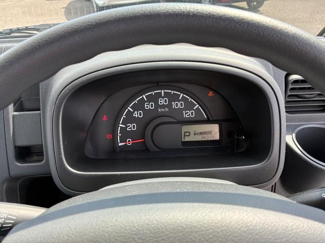 車両画像18