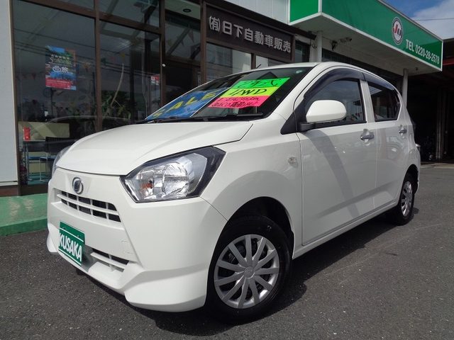 ミラ　イース　４ＷＤ　Ｌ