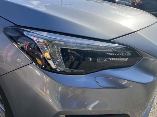 車両画像12
