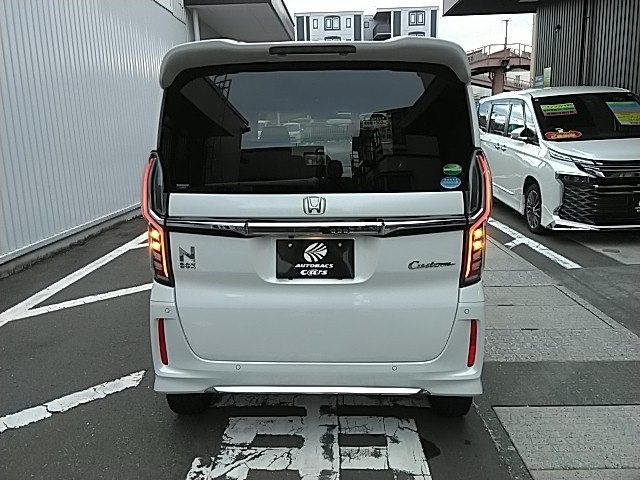 車両画像5