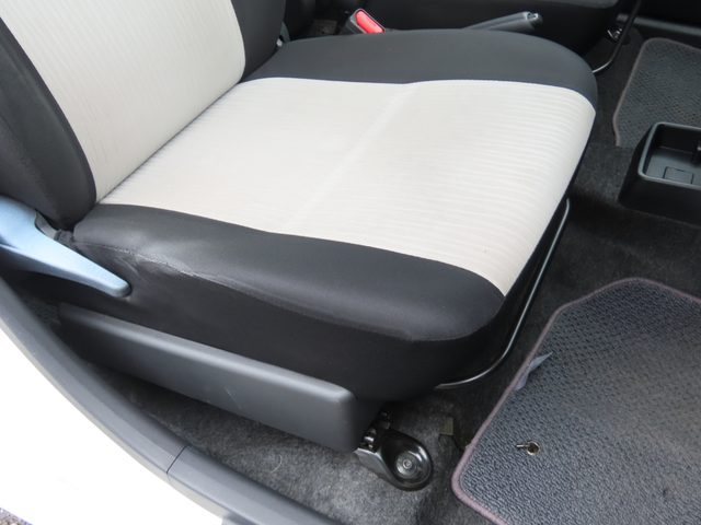 車両画像10