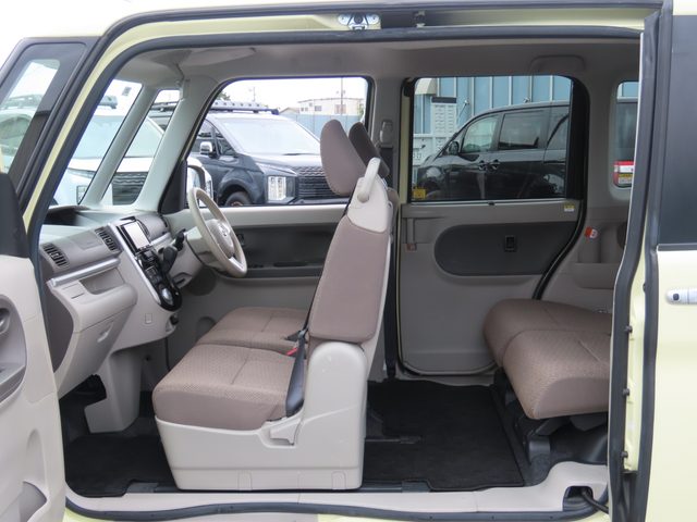 車両画像14