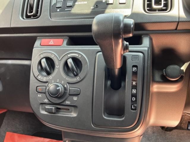 車両画像10