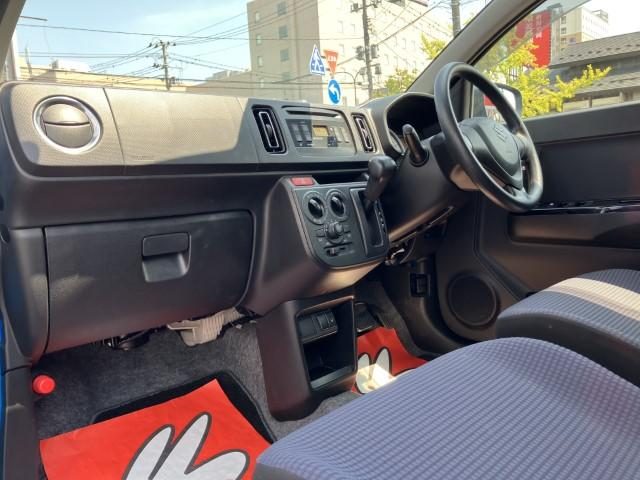 車両画像13