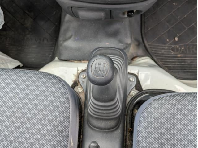 車両画像24