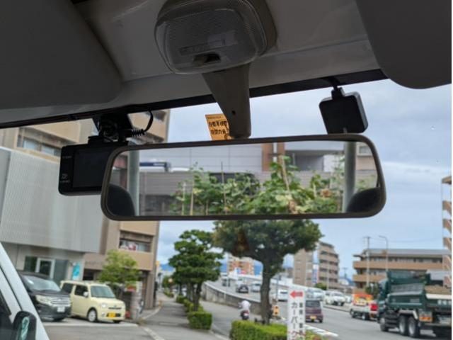 車両画像28