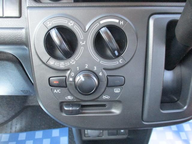 車両画像15