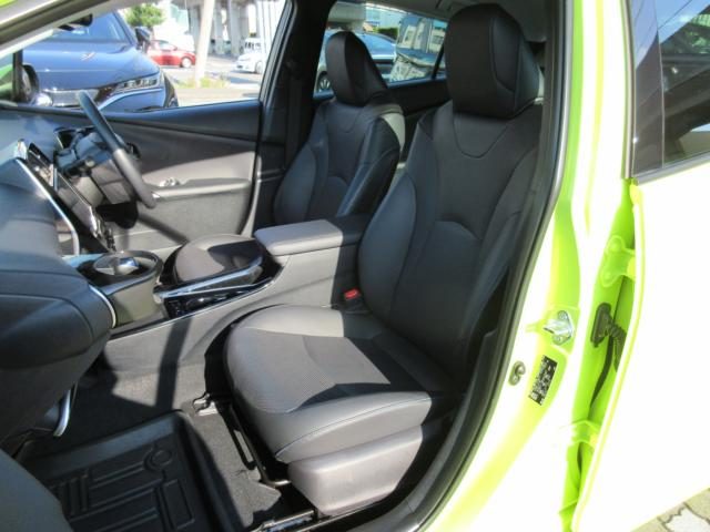 車両画像23