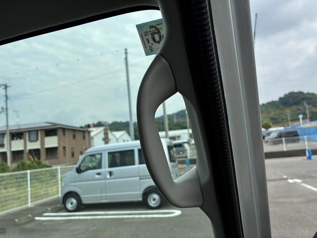 車両画像16