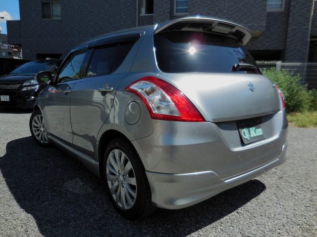 車両画像14