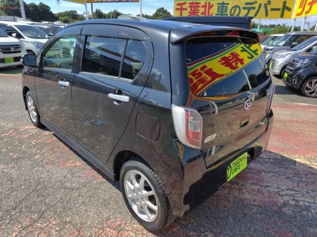 車両画像12