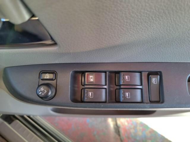 車両画像18