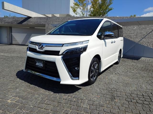 ヴォクシー　ＺＳ　煌ＩＩ