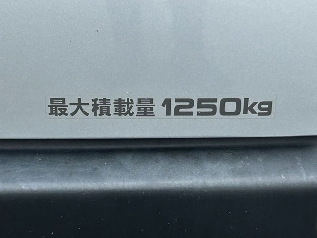 車両画像28