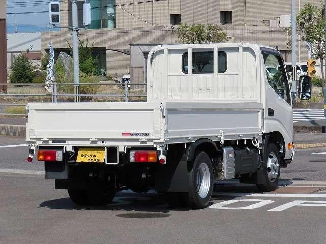 車両画像2