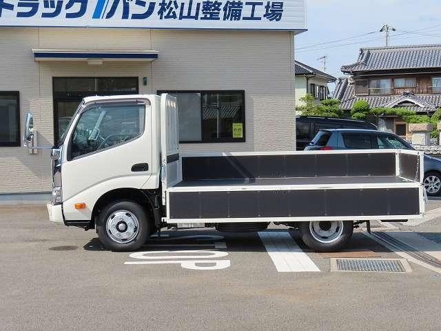 車両画像8