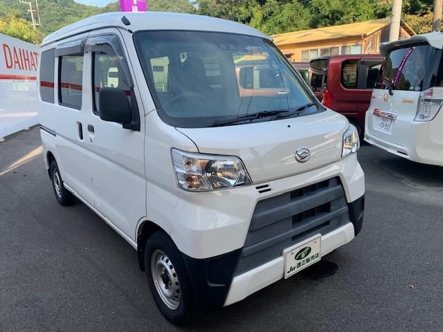 ハイゼットカーゴ　４ＷＤ　デラックス　ＨＲ　ＳＡ３