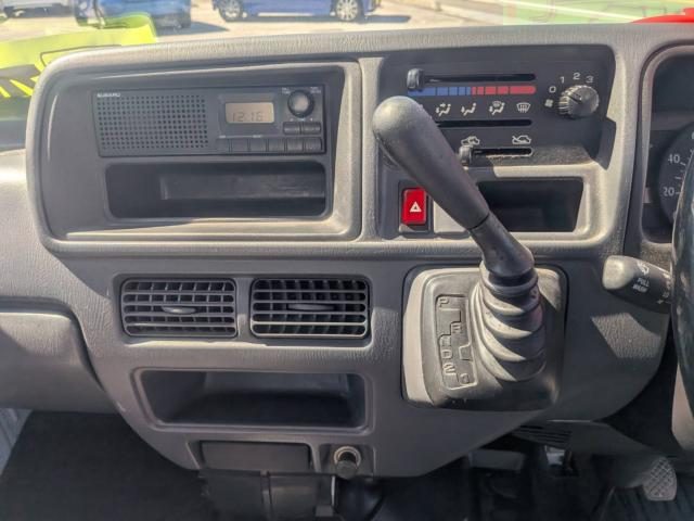 車両画像16