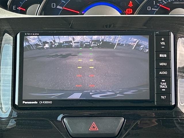 車両画像11