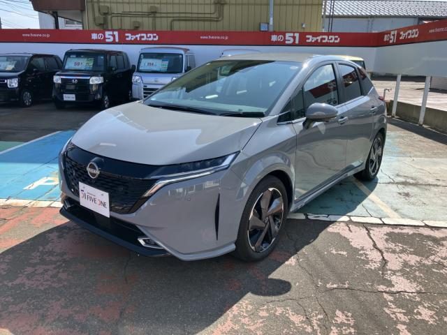 オーラ　Ｇ　ＦＯＵＲ　レザーエディション